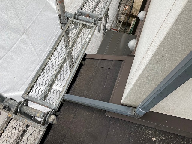 工事前のスレート屋根の様子